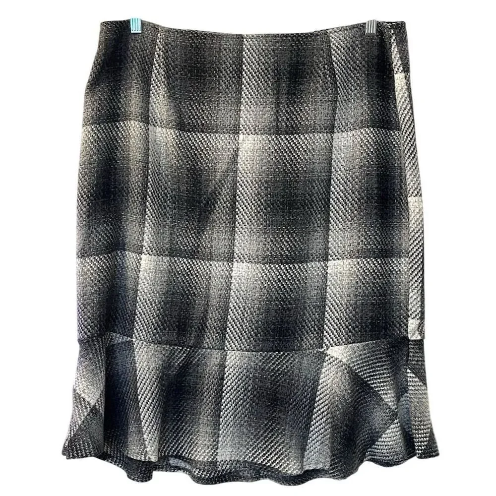 Women's Wool Plus Size 22 Black Plaid A-Line Midi Skirt Casual Office Workwear - Picture 1 of 9